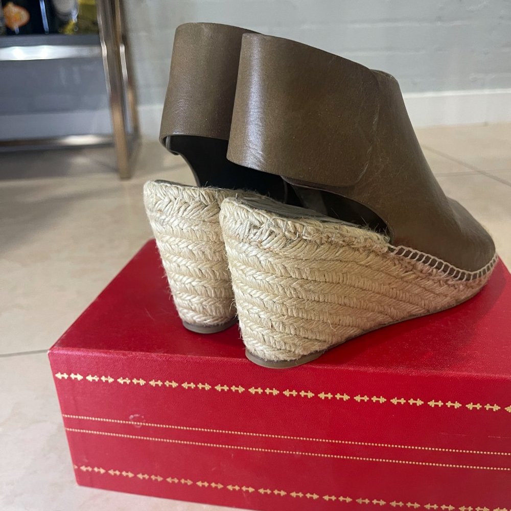 Celine Shoes - Picture 4 of 7
